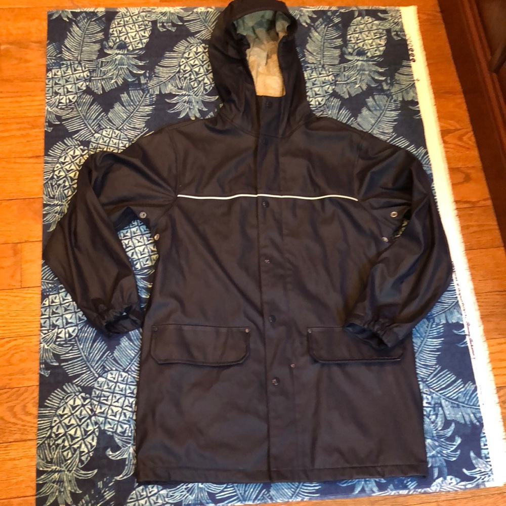 Lands End Kids Raincoat lined Size Small 7-8